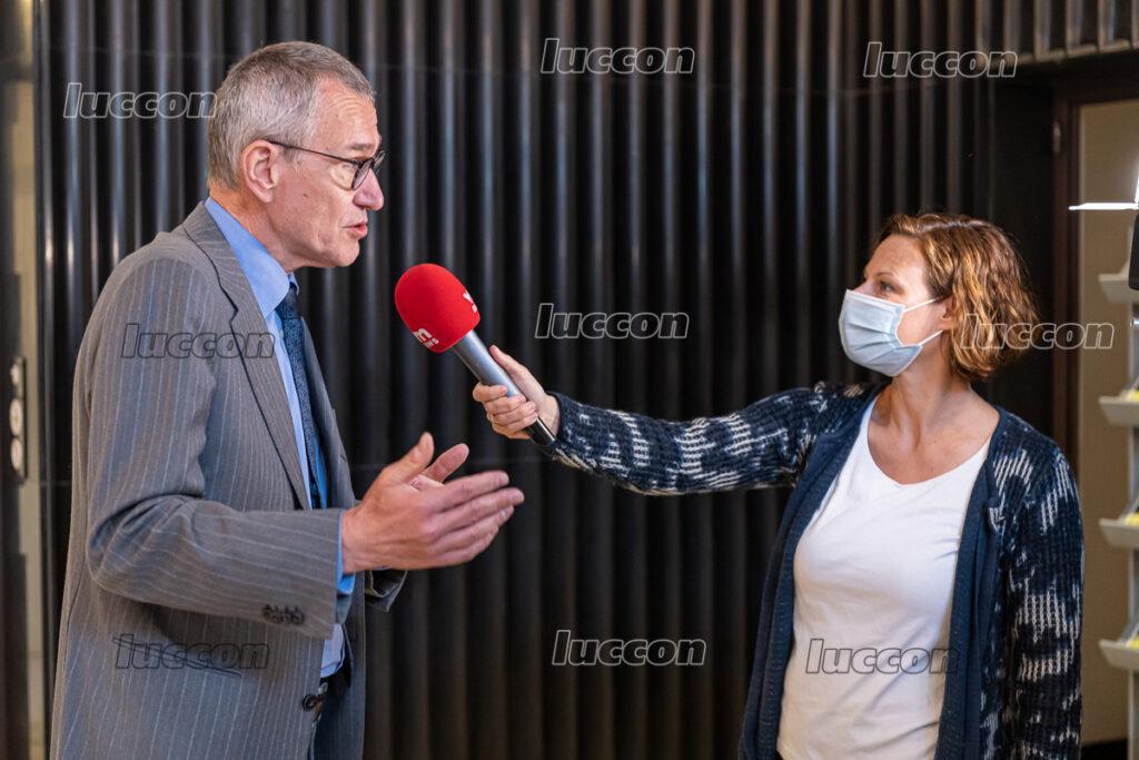 Minister Frank Vandenbroecke spreekt met VTM (ook op tv geweest op 26 april 2022)